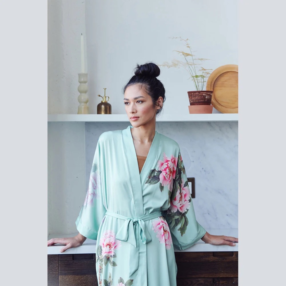 KIM + ONO PEONY & BIRD SHORT SILKY KIMONO ROBE - FLORAL PETITE SILK BATHROBE